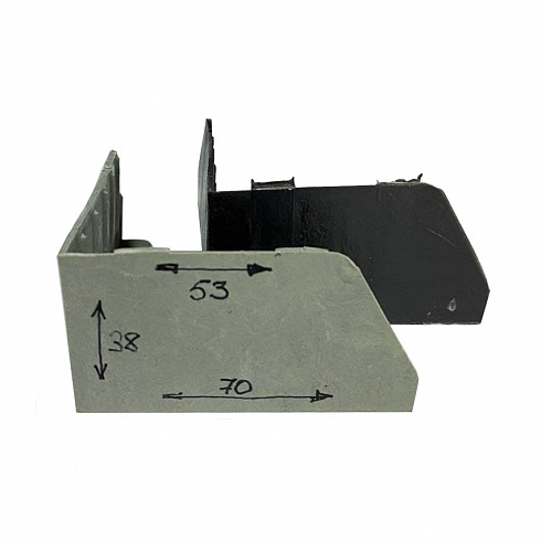 уголок защитный пластиковый большой (53х38х70)